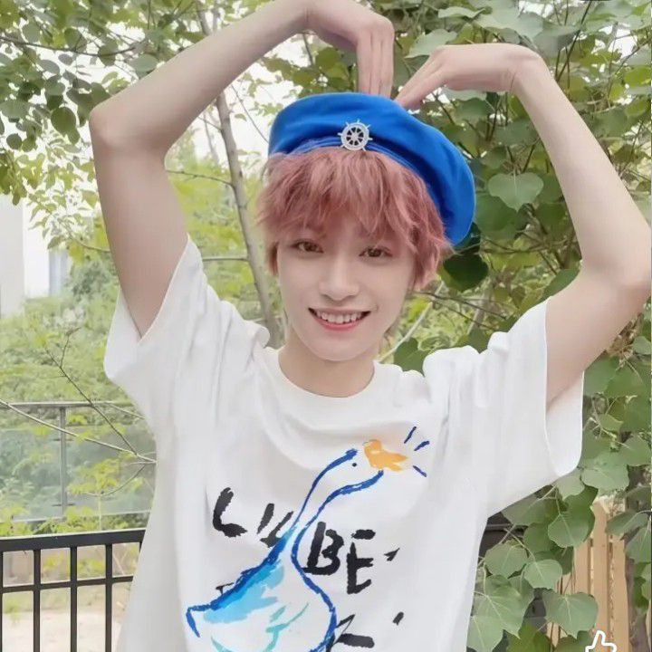 Recent activity shot of Zi Yu