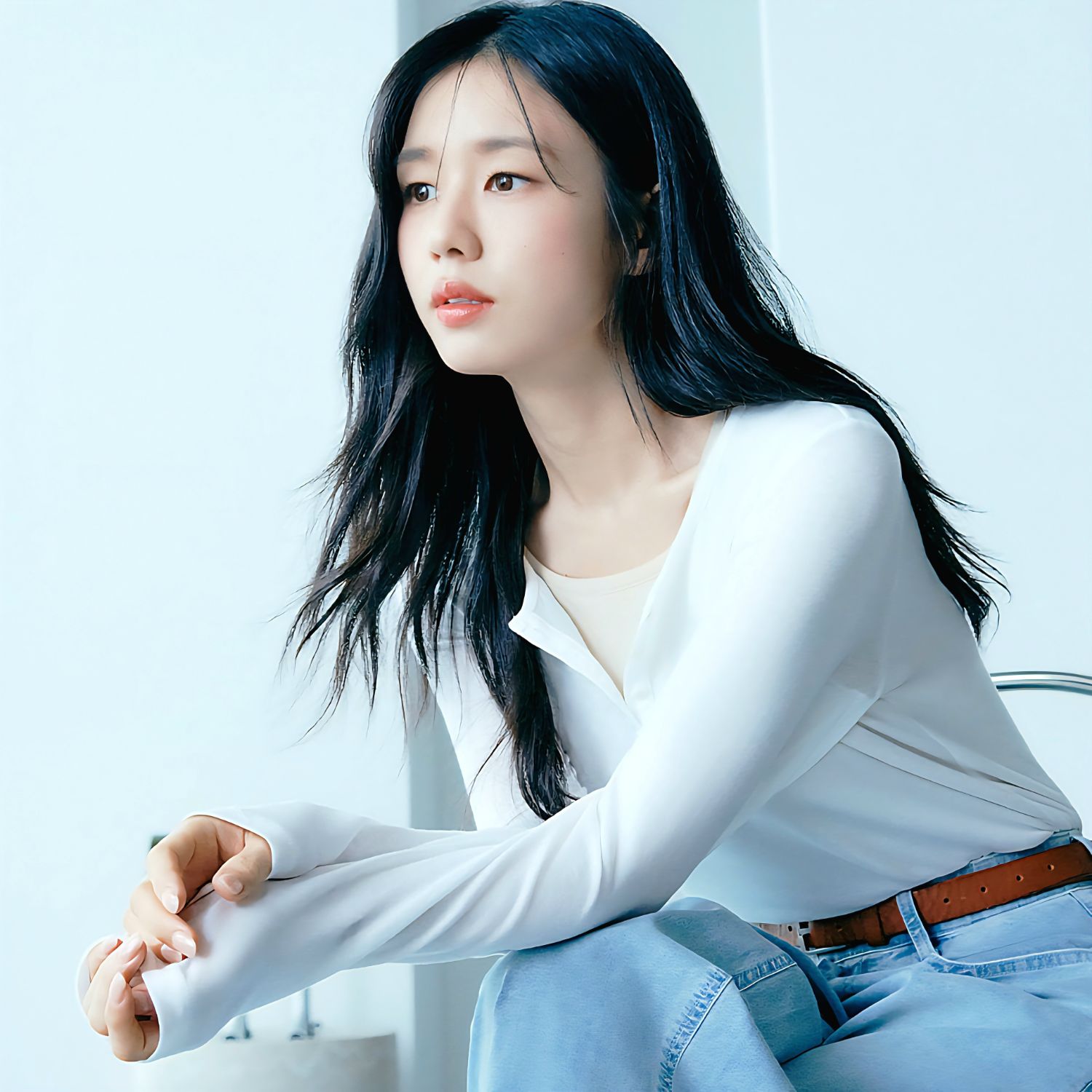 Latest photo of Ahn Eunjin