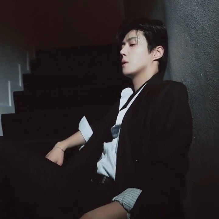 Cuplikan di balik layar dari Kim Seonho