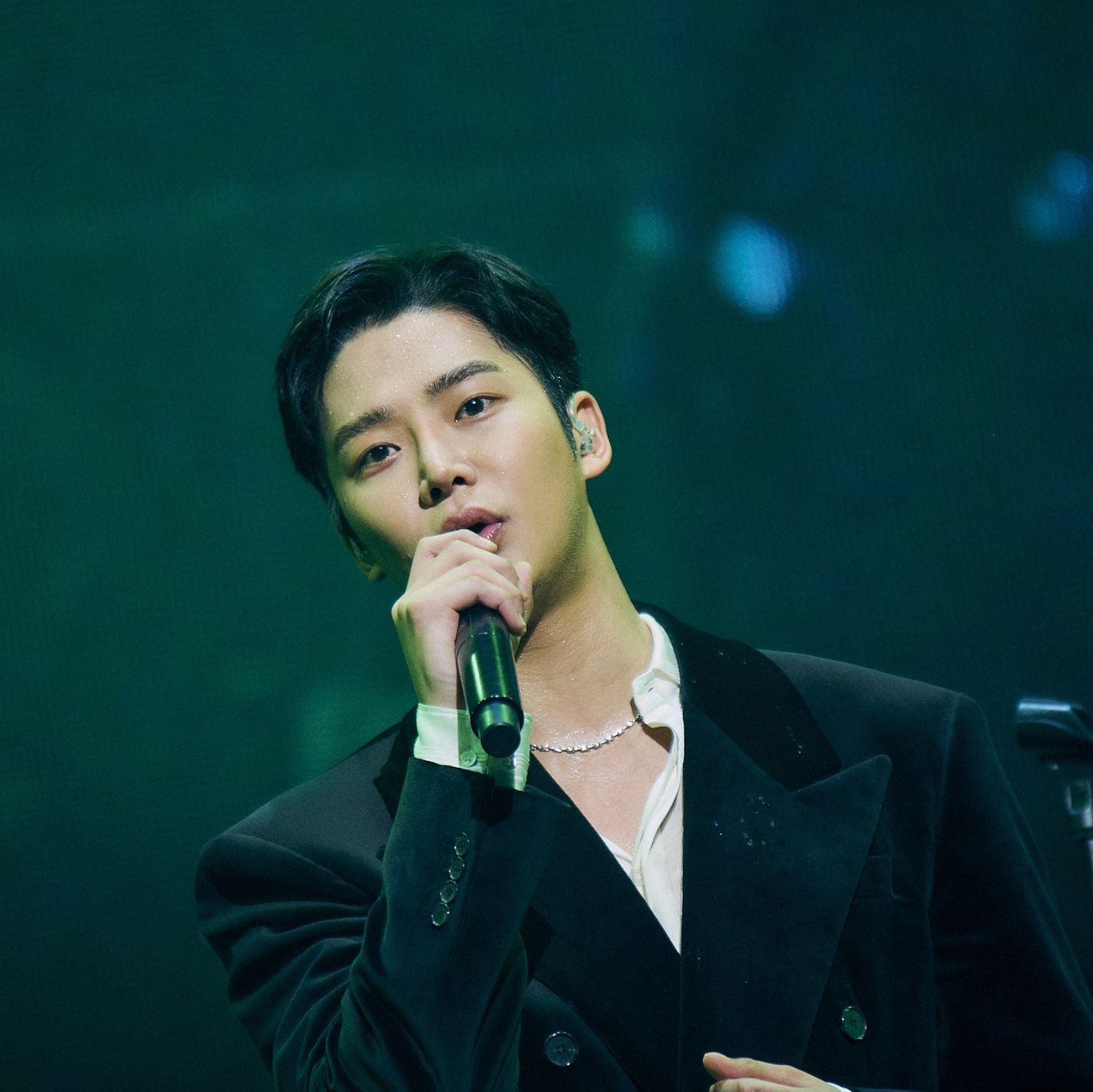 Foto kegiatan terbaru dari Rowoon