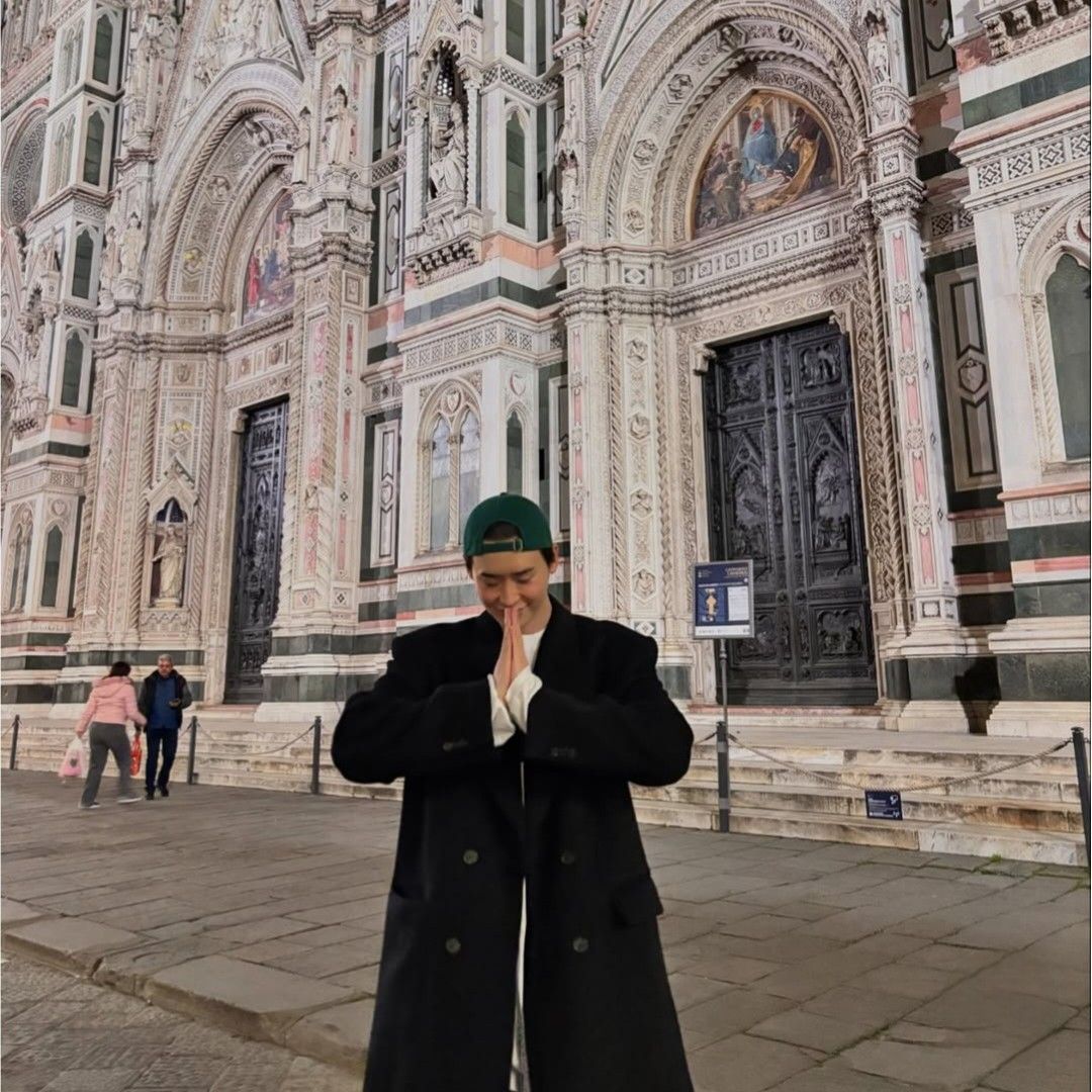 Latest photo of Lee Jongsuk