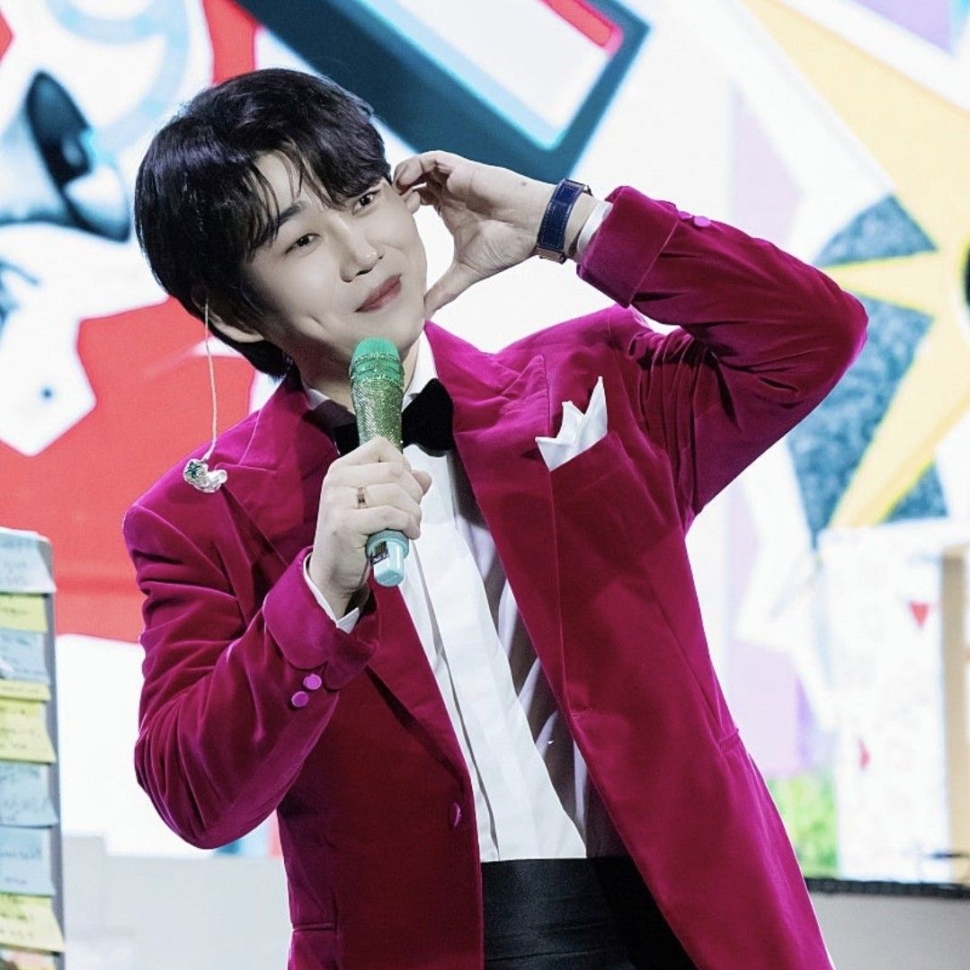 Recent activity shot of Hwang Youngwoong