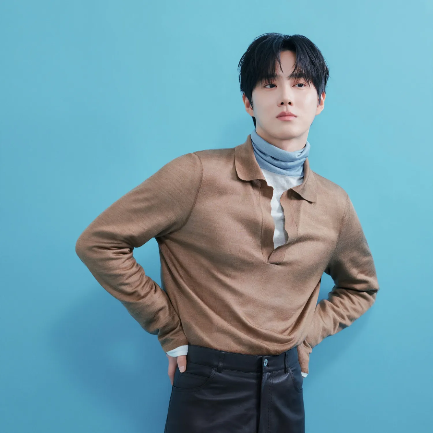 Behind-the-scenes cut of Suho