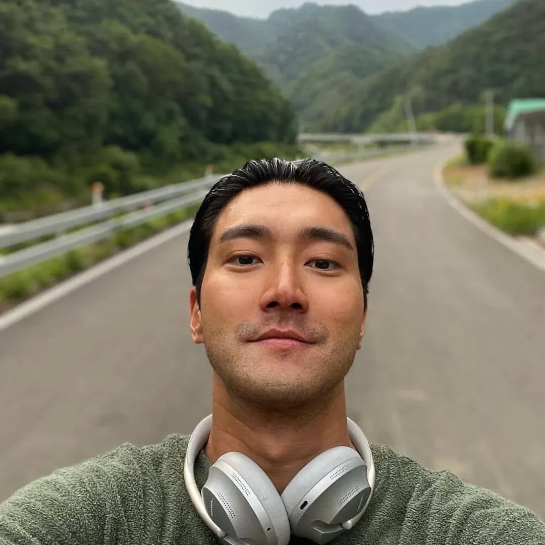 A moment captured by a fan of Choi Siwon