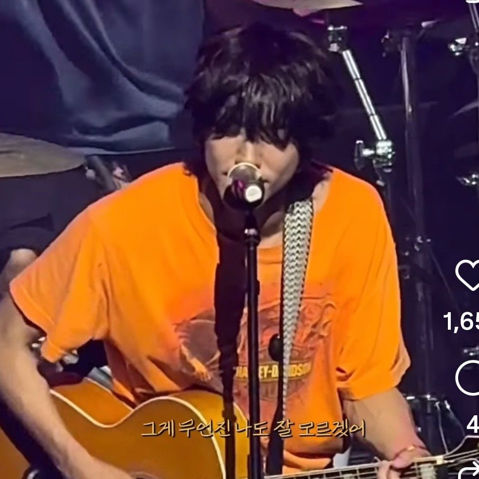 粉絲拍下的李承允瞬間