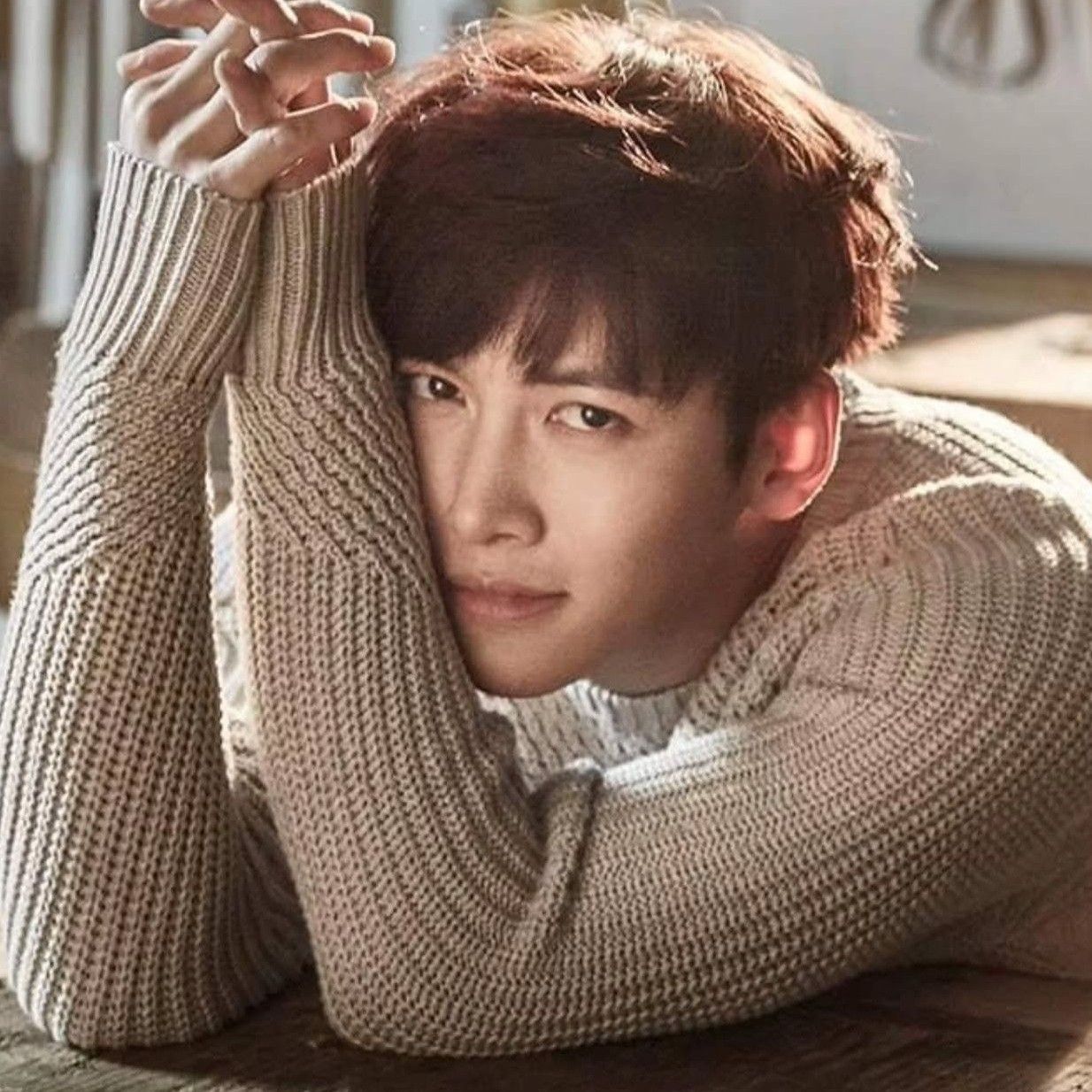 Behind-the-scenes cut of Ji Changwook