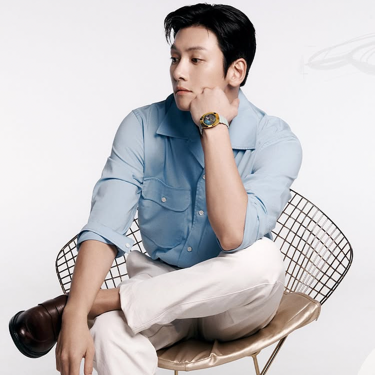 Latest photo of Ji Changwook