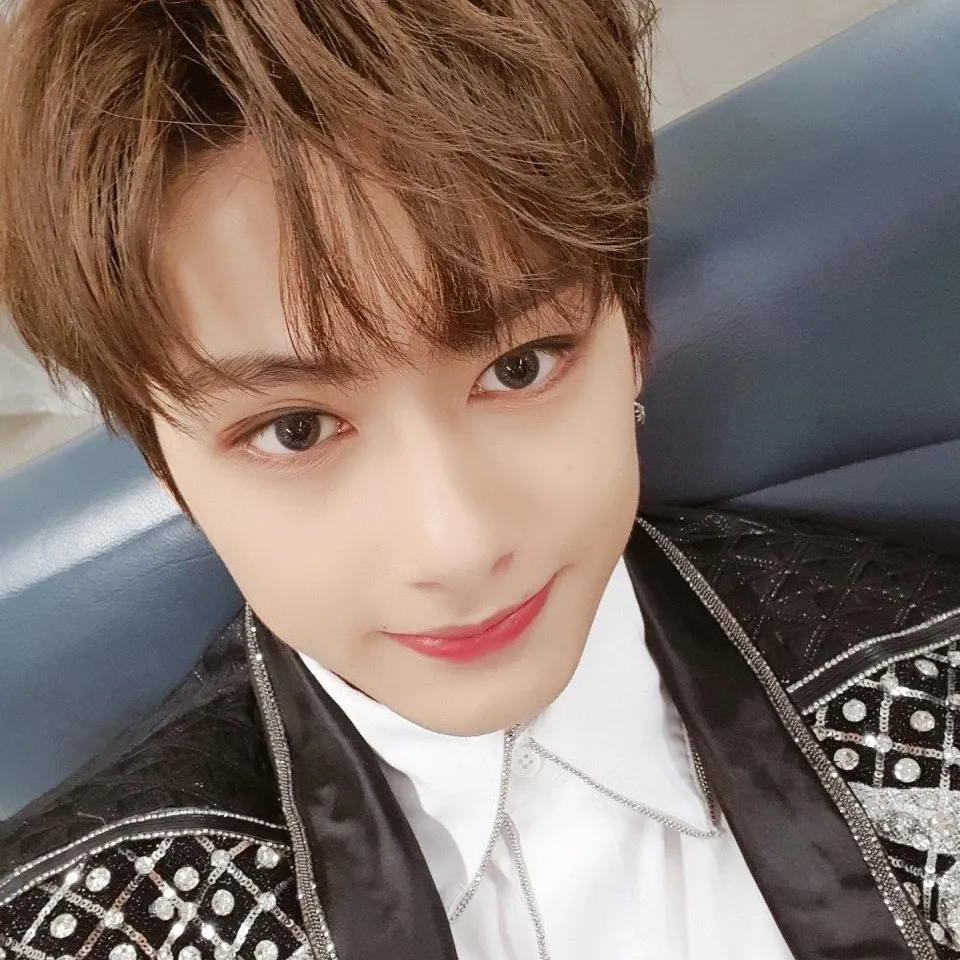 Recent activity shot of Wen Junhui