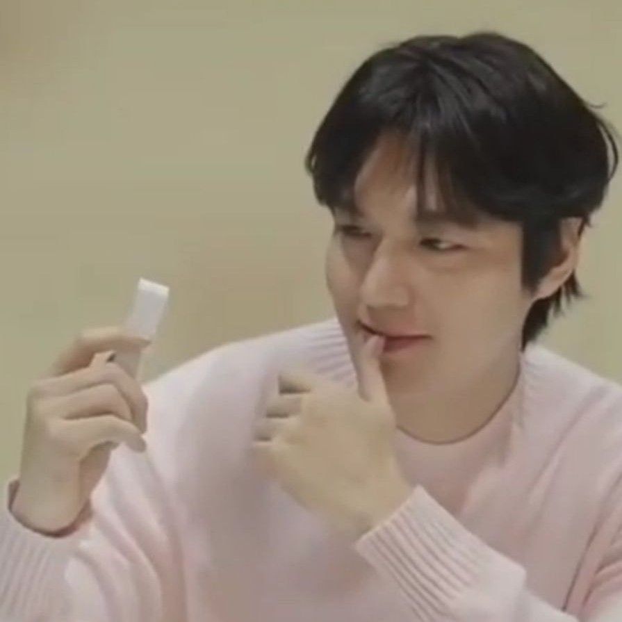 A moment captured by a fan of Lee Minho