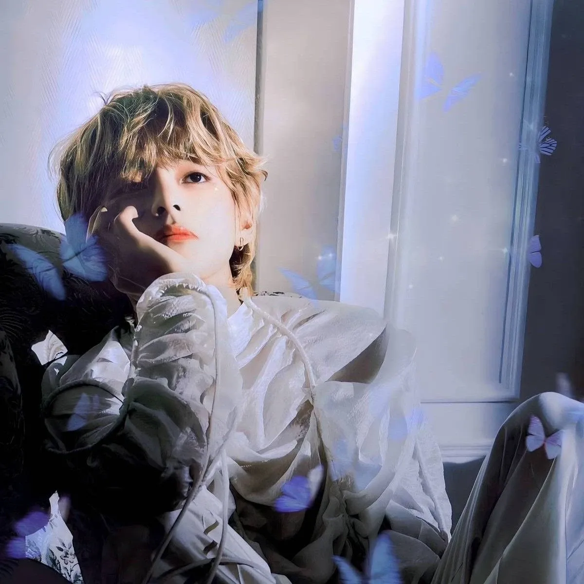 Latest photo of Kim Taehyung (V)