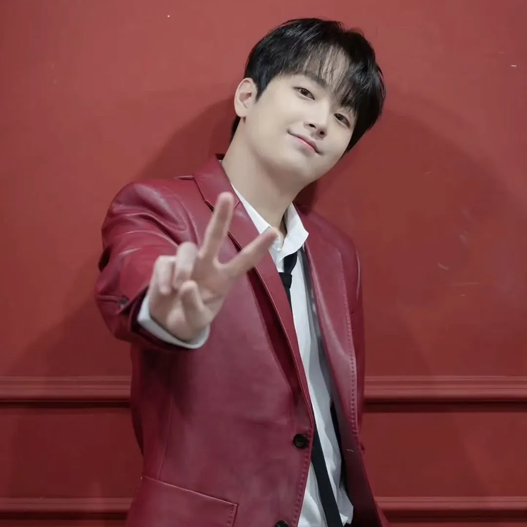 Momen yang diabadikan oleh penggemar Lee Chanwon