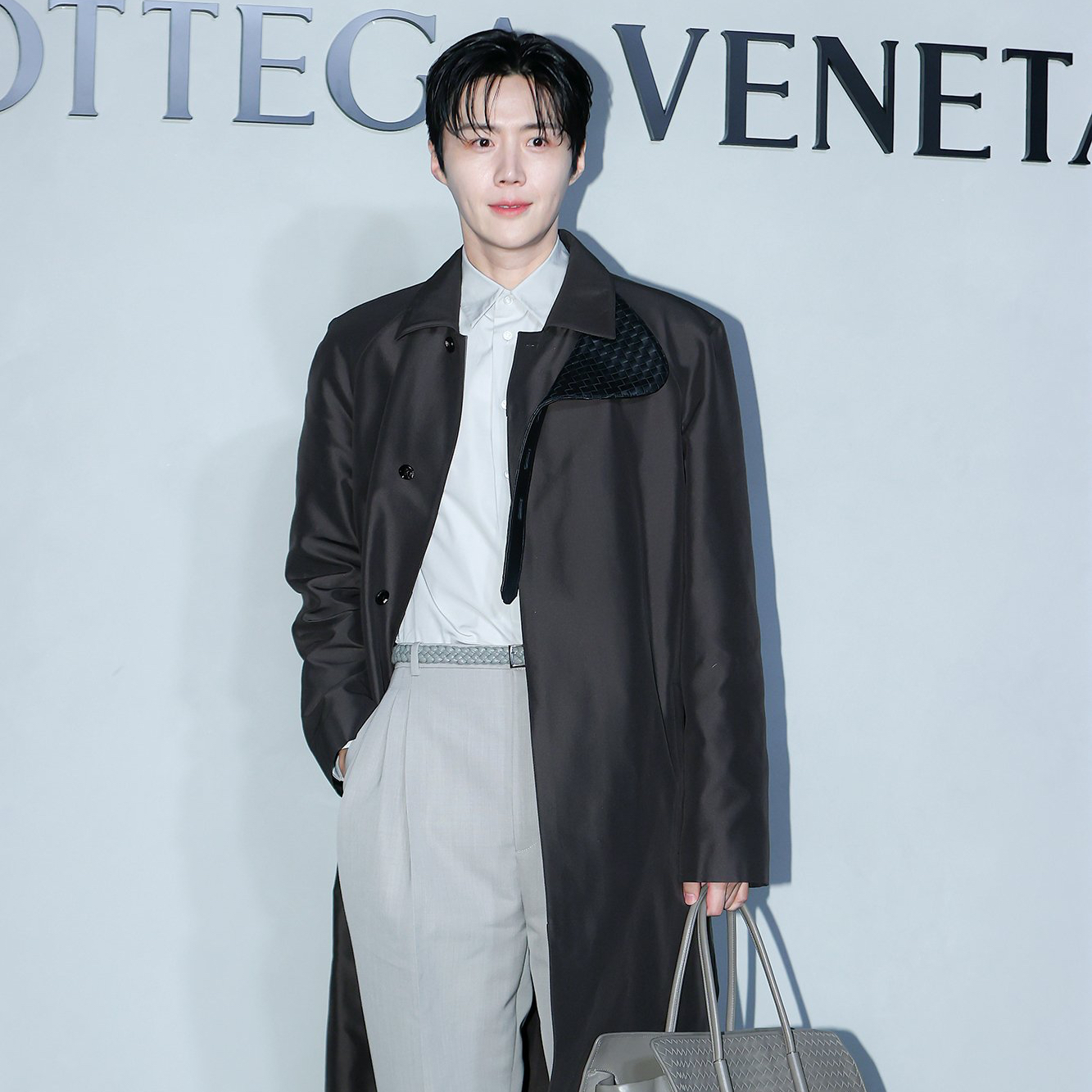 金宣虎的最新照片