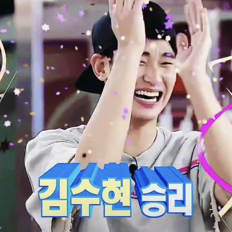 Behind-the-scenes cut of Kim Soohyun