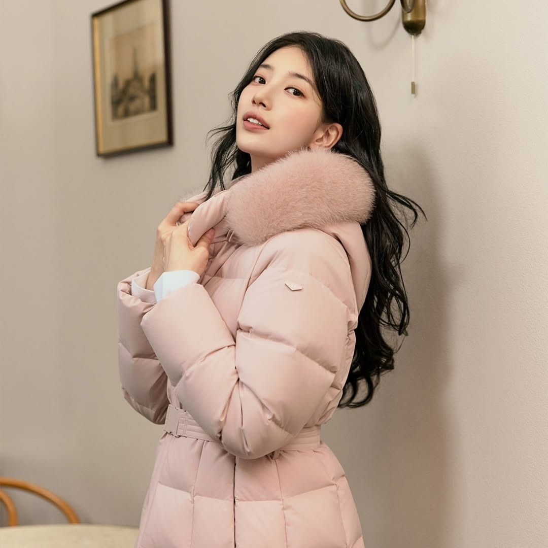 Latest photo of Bae Suzy