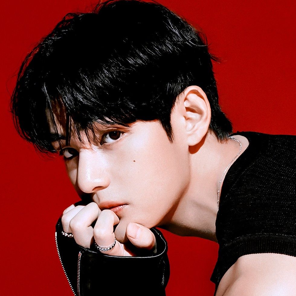 Behind-the-scenes cut of Kim Taehyung (V)