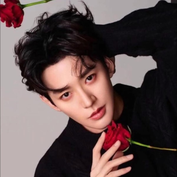 Popular profile image of Deng Wei selected by vote