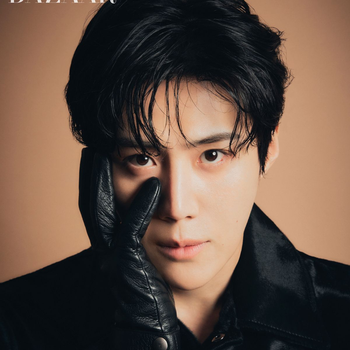 Behind-the-scenes cut of Kim Seonho