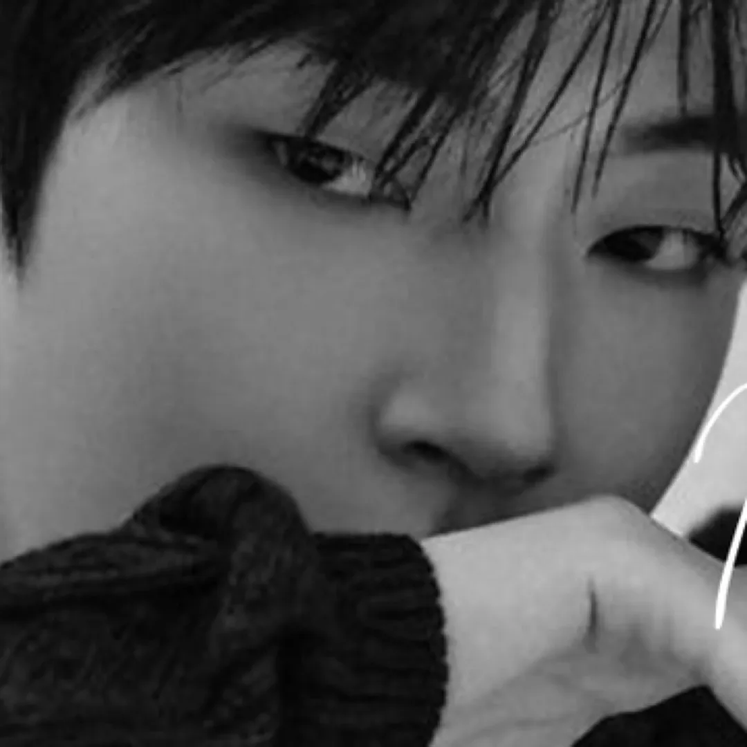 황인엽의 비하인드 컷
