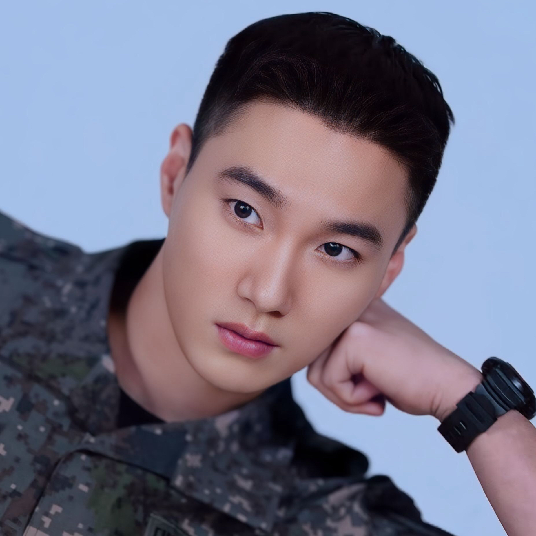 Behind-the-scenes cut of Lee Hongnae