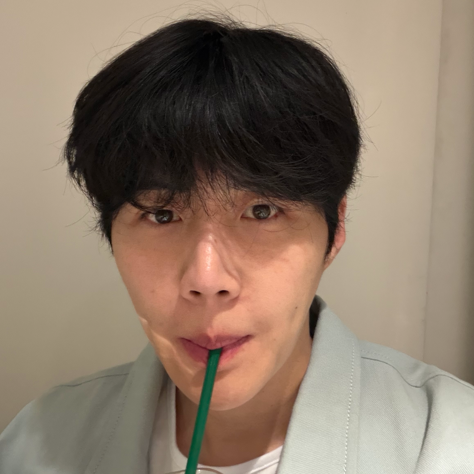 Latest photo of Kim Seonho