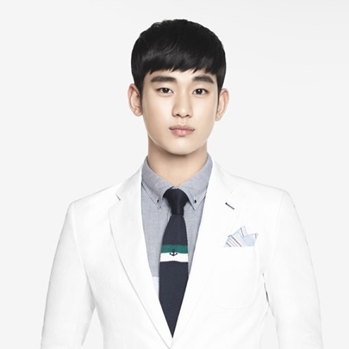 Behind-the-scenes cut of Kim Soohyun