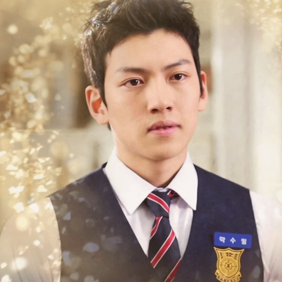 A moment captured by a fan of Ji Changwook