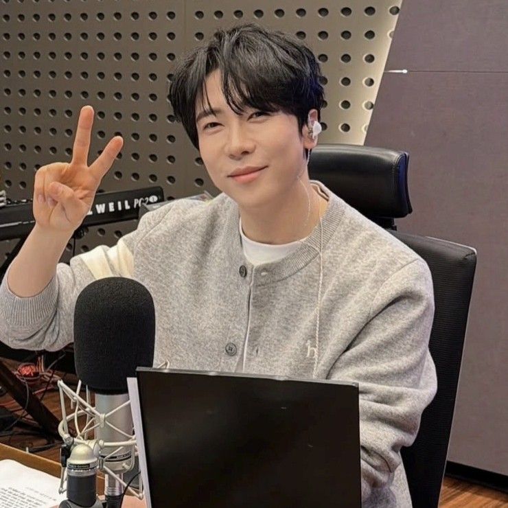 Latest photo of Enoch