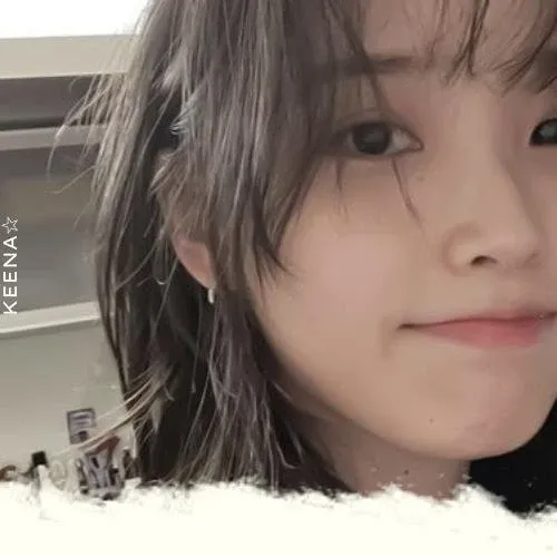 Foto terbaru dari IU