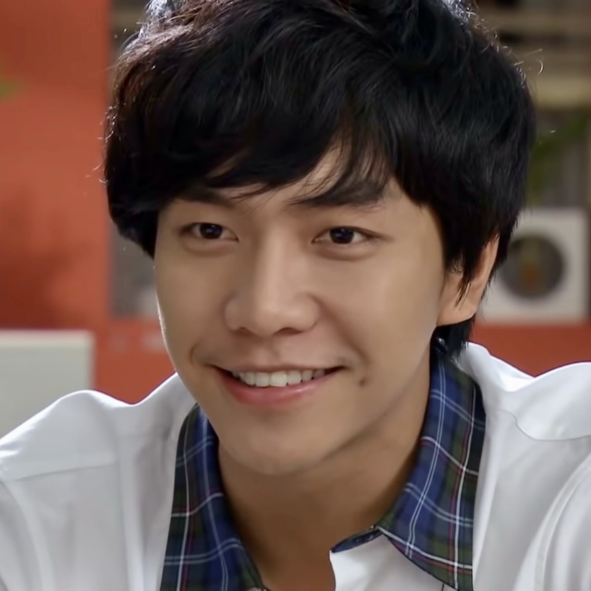 粉丝拍下的李升基瞬间