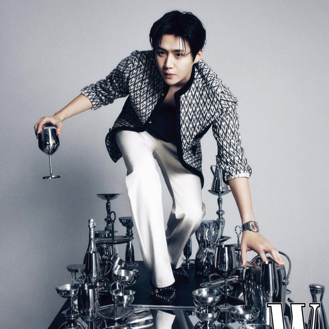 Behind-the-scenes cut of Kim Seonho