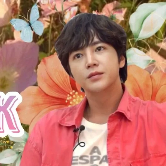 A moment captured by a fan of Jang Geunsuk