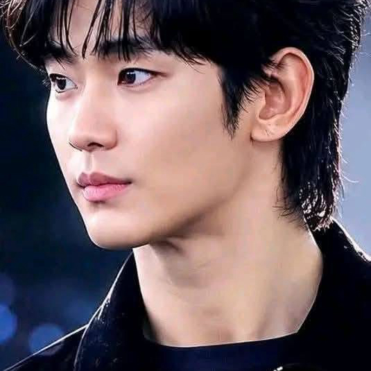 Latest photo of Kim Soohyun