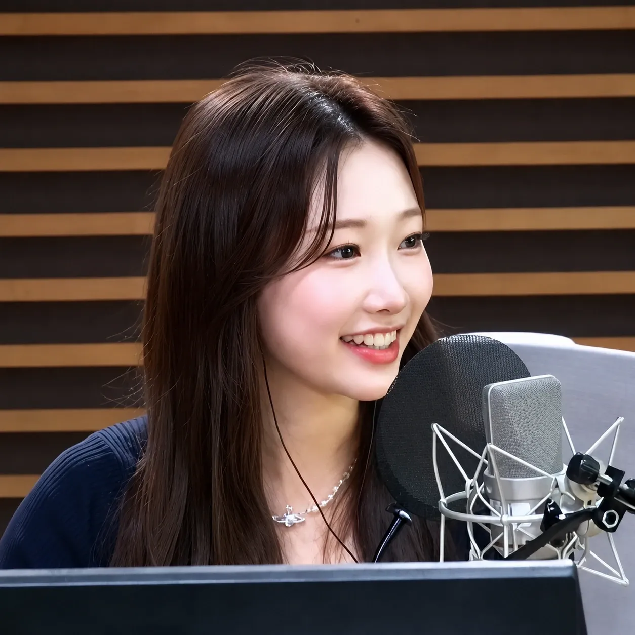 A moment captured by a fan of Jung Seojoo