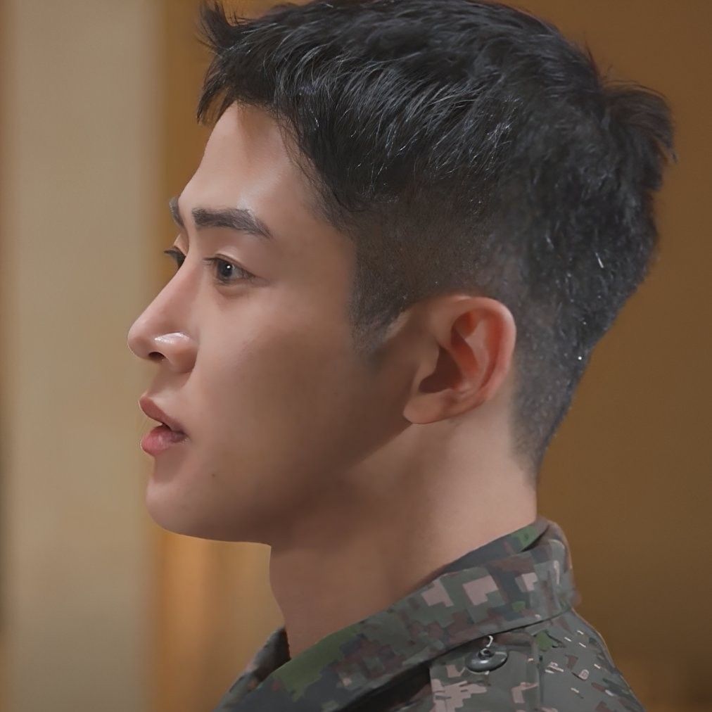 路云的最新照片