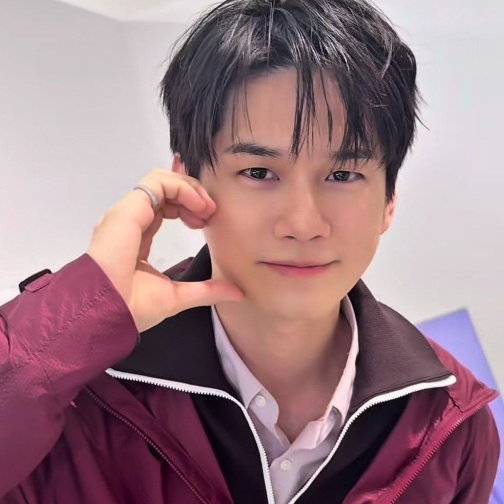 Foto kegiatan terbaru dari Ong Seongwu