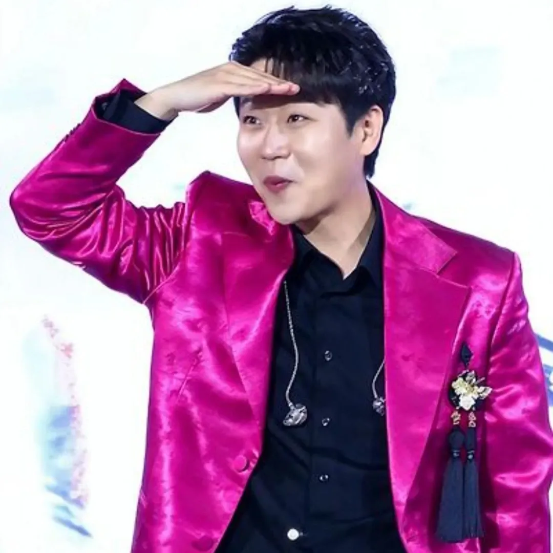 Behind-the-scenes cut of Min Soohyun