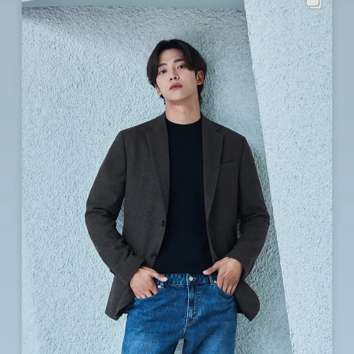 Cuplikan di balik layar dari Rowoon