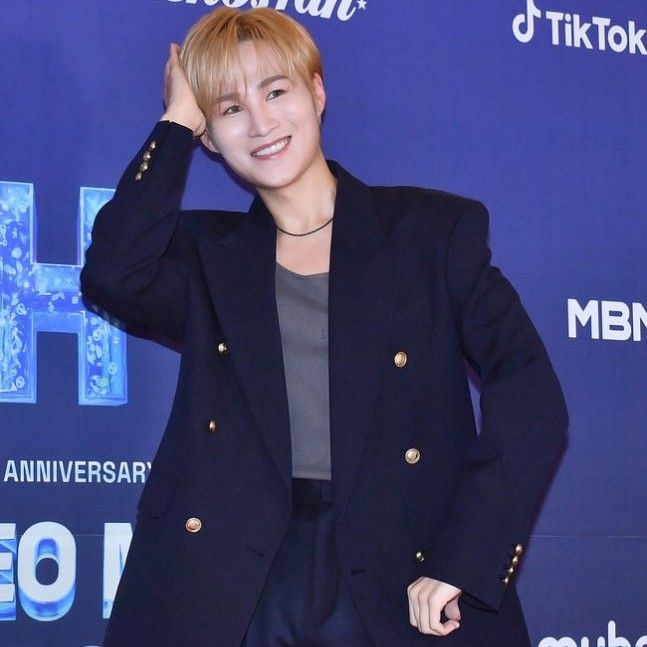 A moment captured by a fan of Kim Heejae