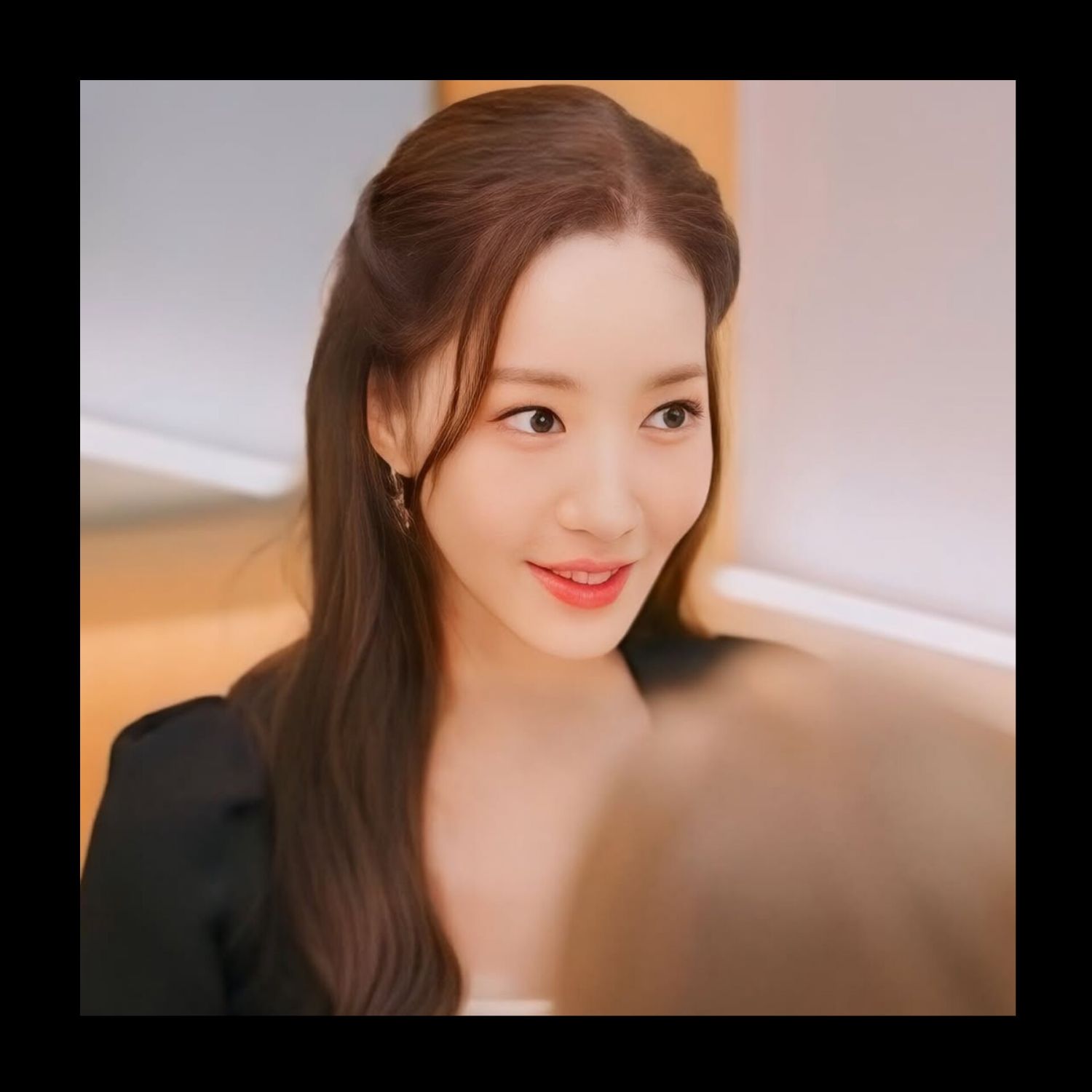 Foto terbaru dari Park Minyoung