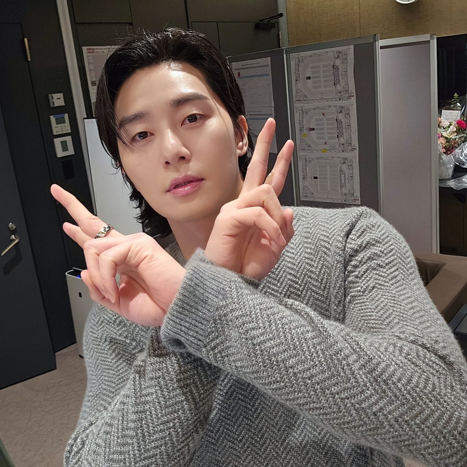 Recent activity shot of Park Seojoon