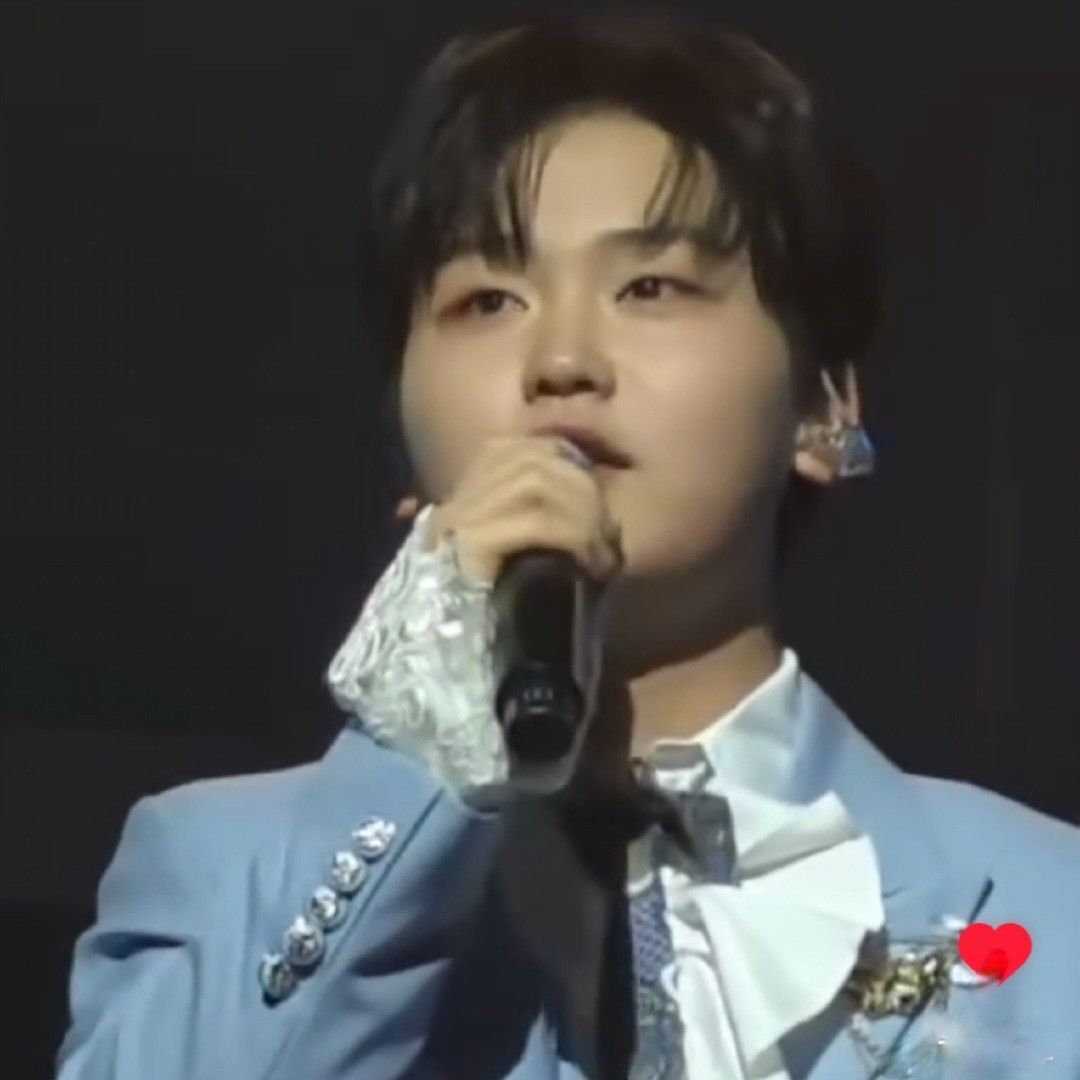 Behind-the-scenes cut of Park Sungon