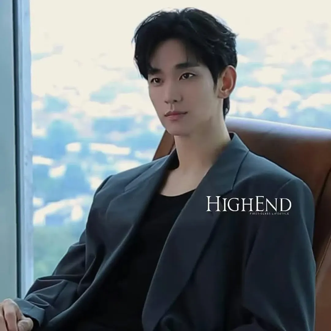 Behind-the-scenes cut of Kim Soohyun