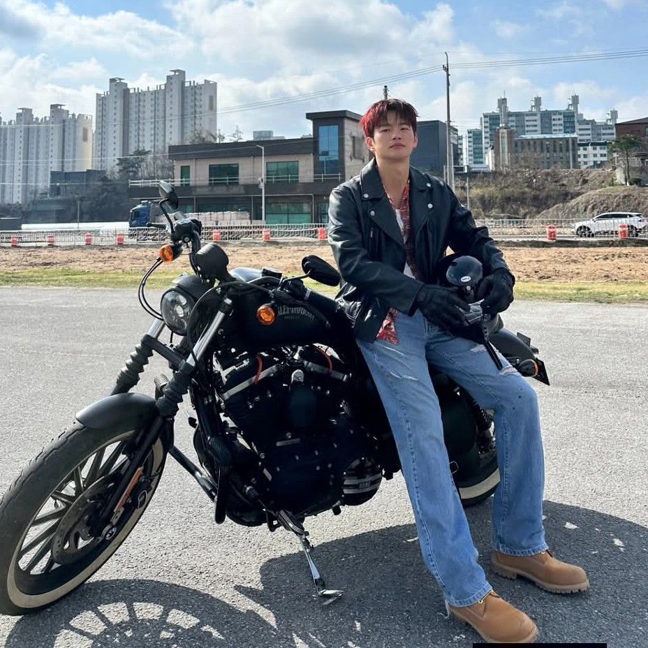 A moment captured by a fan of Seo Inguk