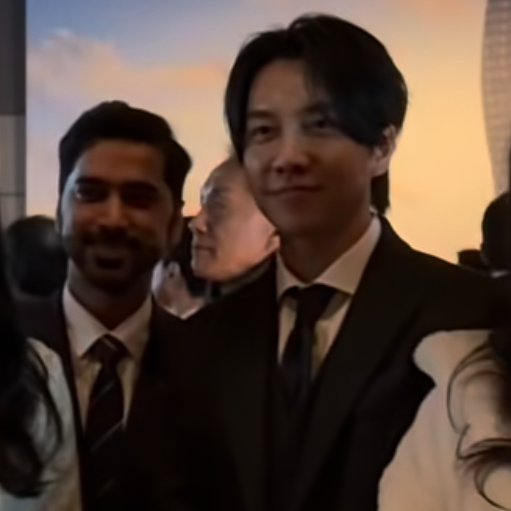 イ・スンギのビハインドカット