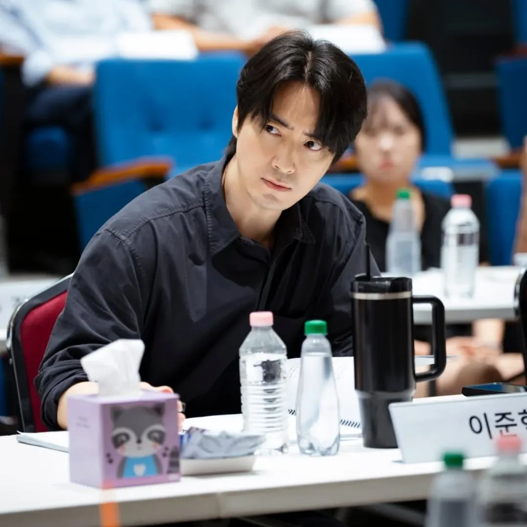 Latest photo of Lee Joonhyuk