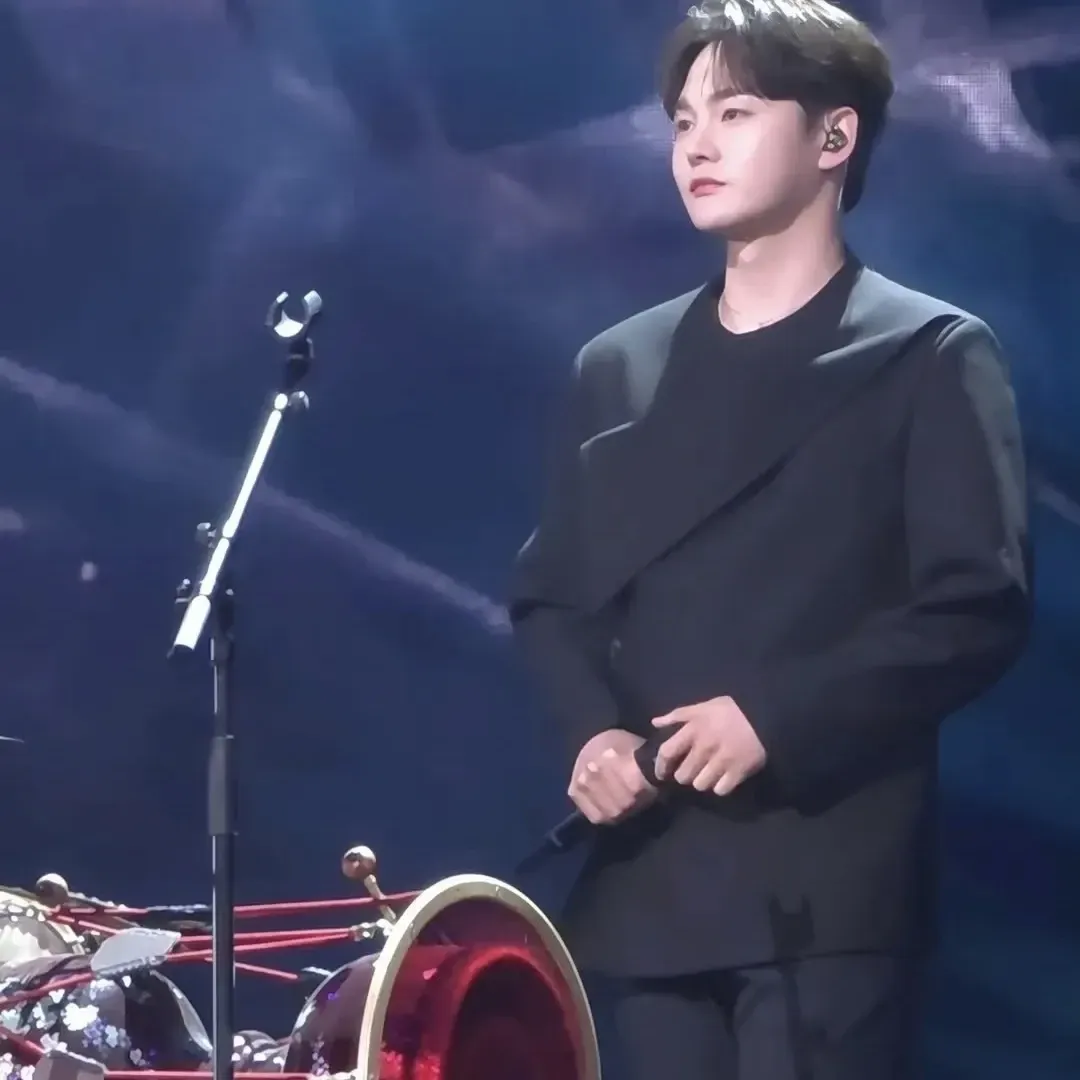 박서진의 비하인드 컷
