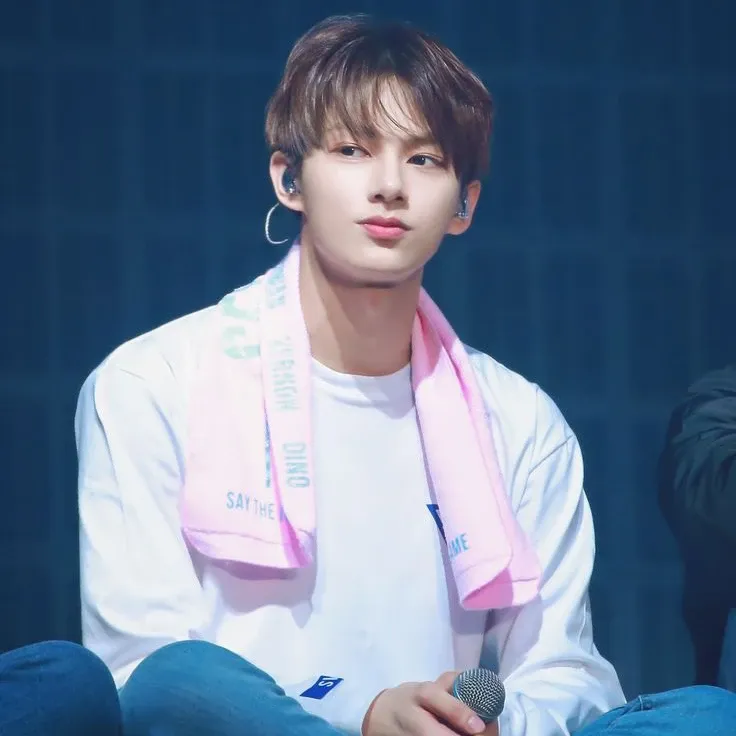 Behind-the-scenes cut of Wen Junhui