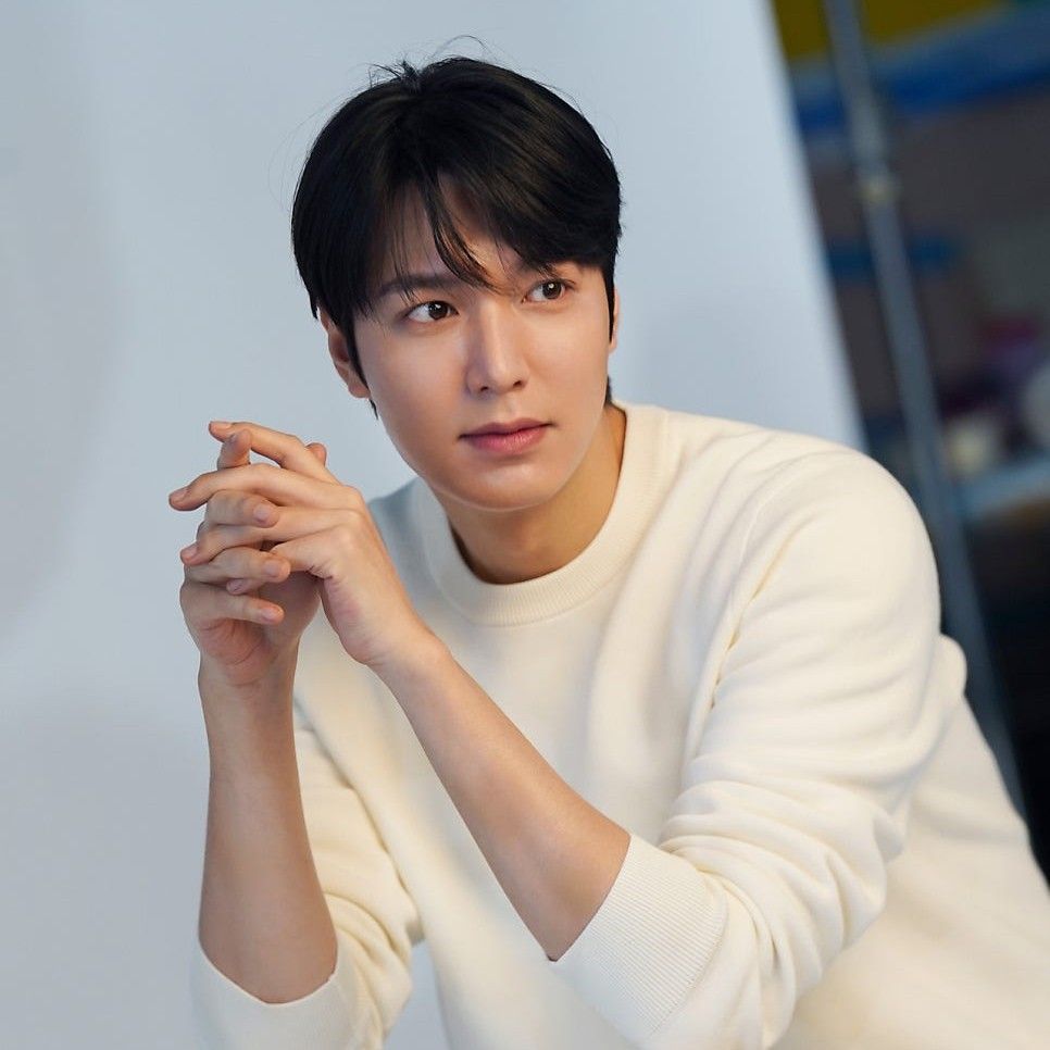 イ・ミンホのビハインドカット