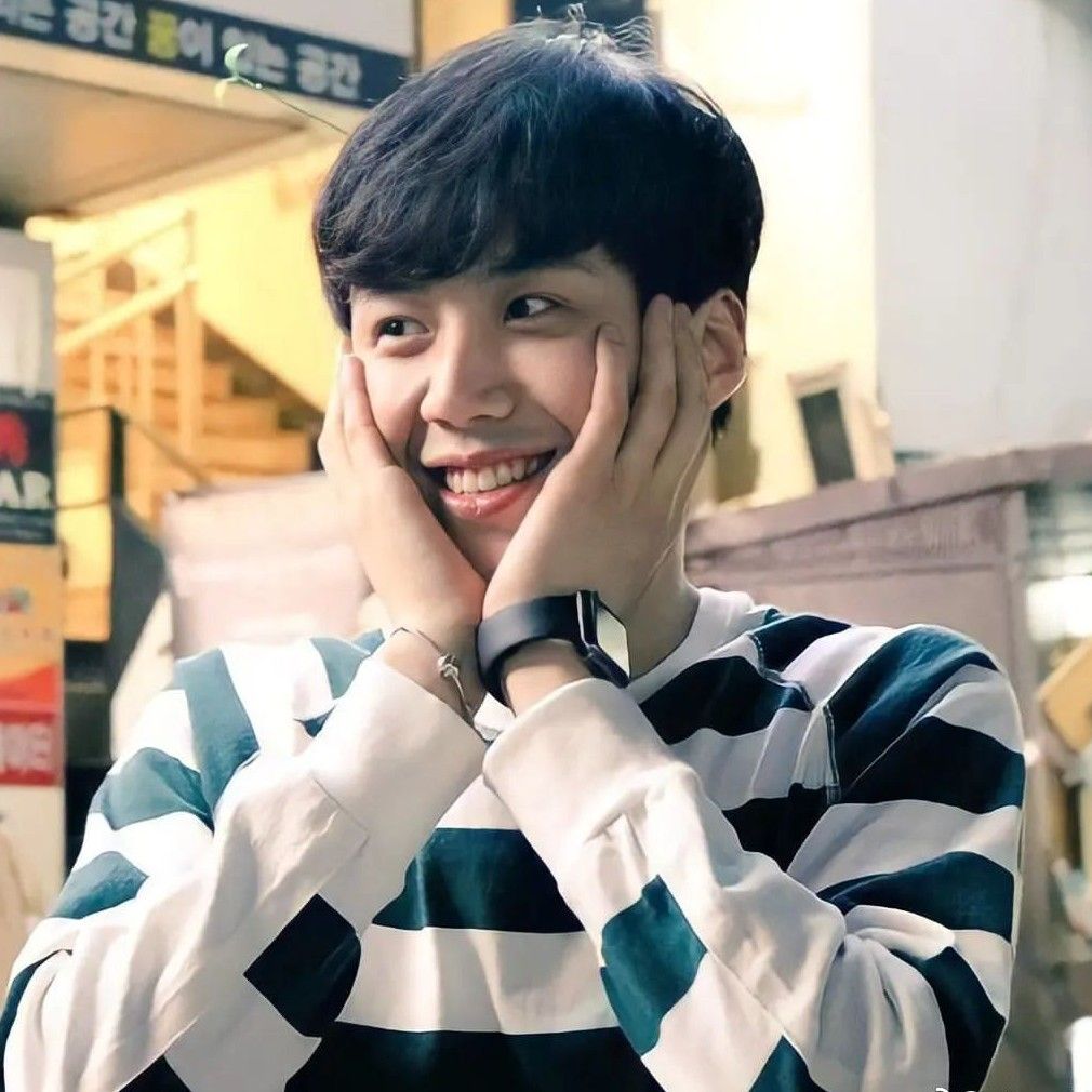 A moment captured by a fan of Kim Seonho