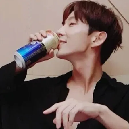 이준기 최근 활동샷